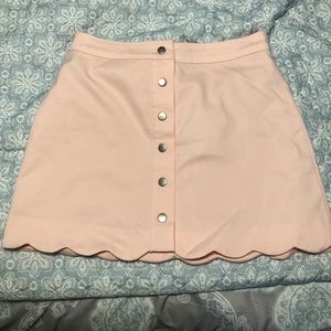 Adorable pink skirt size medium